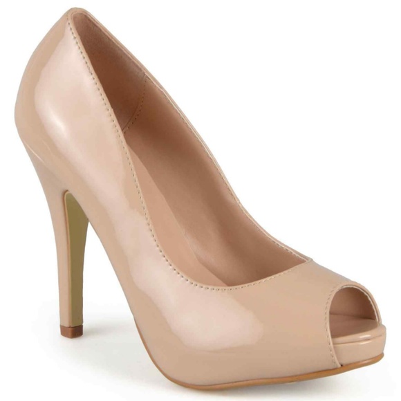 Journee Collection Lowis Peep-Toe Patent Pumps - Picture 1 of 5